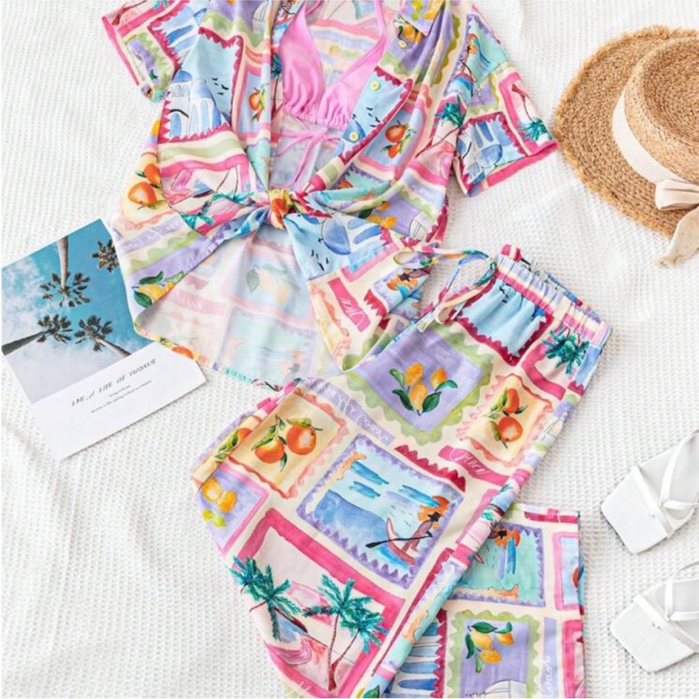 Colorful Tropical Print Set